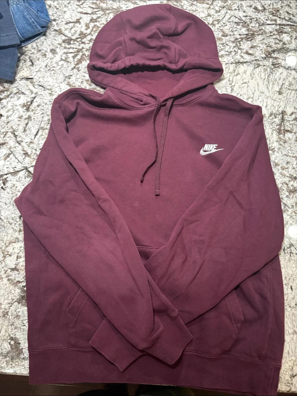 Nike Men's Burgundy Pullover Hoodie with White Logo